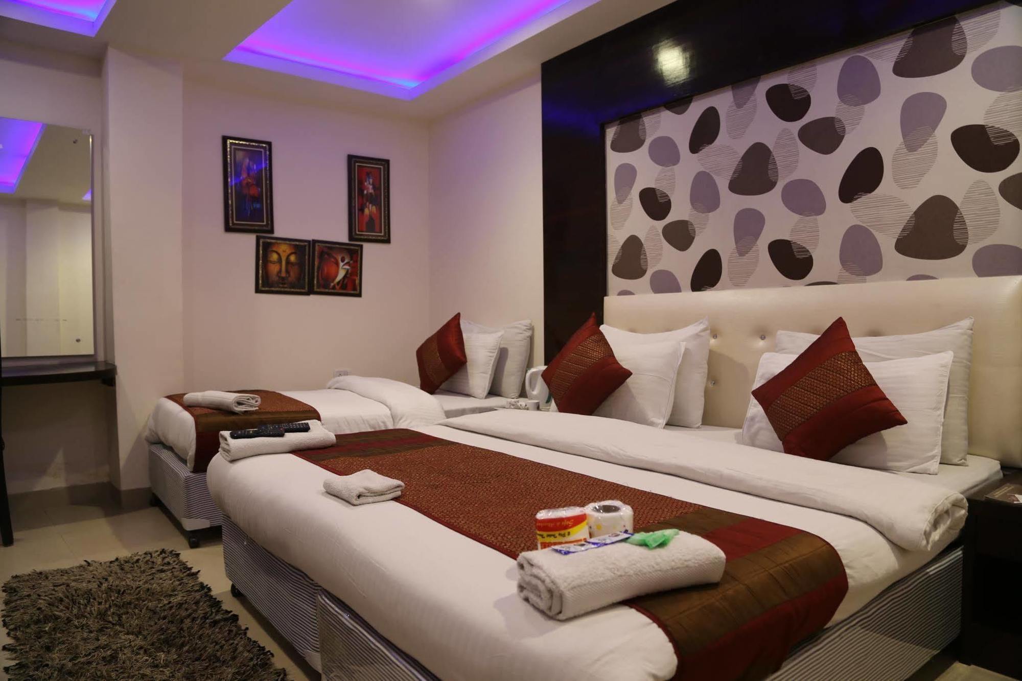 Hotel Arjun Neu-Delhi Exterior foto